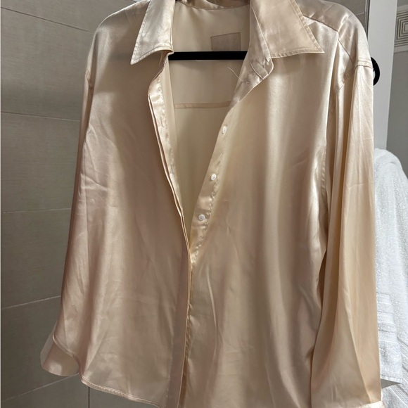 Daily Drills Silk Button Down - Picture 5 of 6